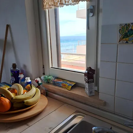 Sea House *