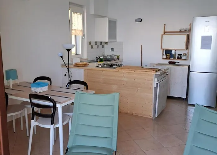 Sea House Апартаменты *